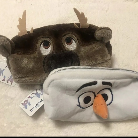 frozen Other - Frozen Sven and Olaf pencil cases plush NWT